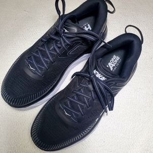 Hoka One One Bondi 7